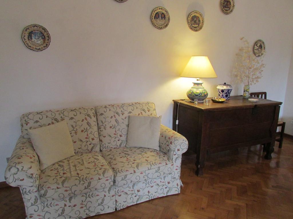 Agriturismo Dea Valfabbrica Eksteriør billede